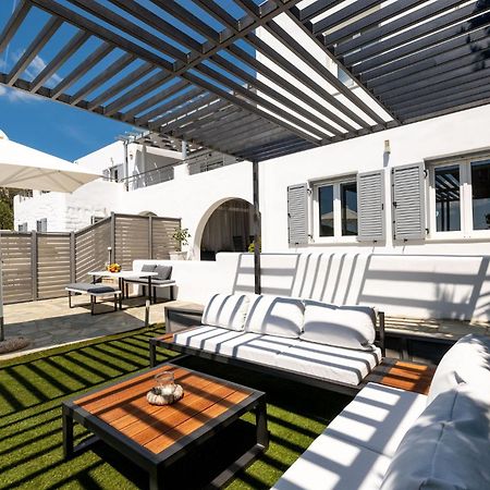 Azzurro Bianco Suites Parikia  Exterior photo