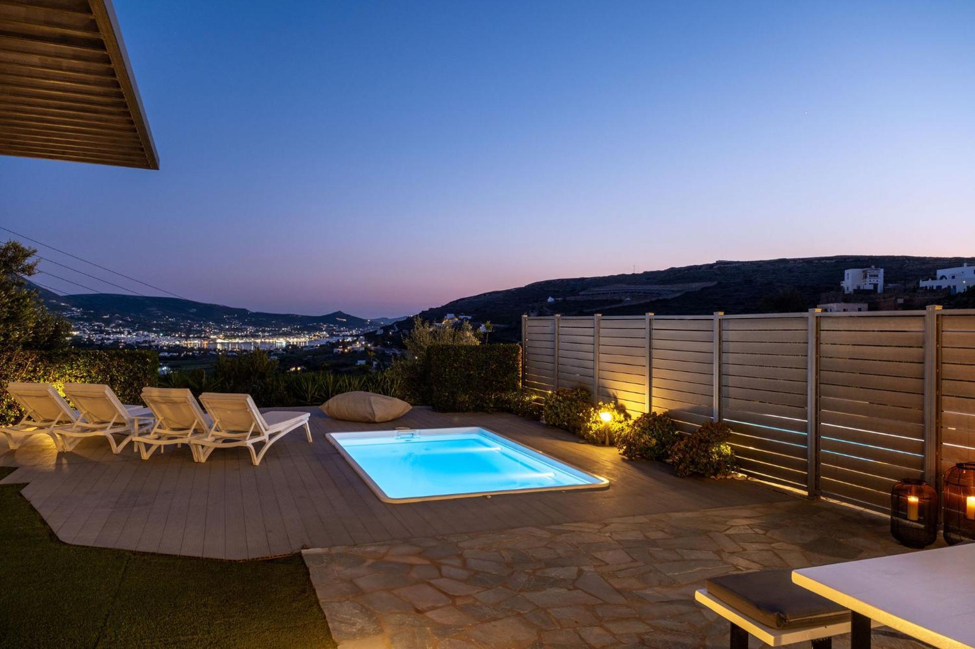 Azzurro Bianco Suites Parikia  Exterior photo