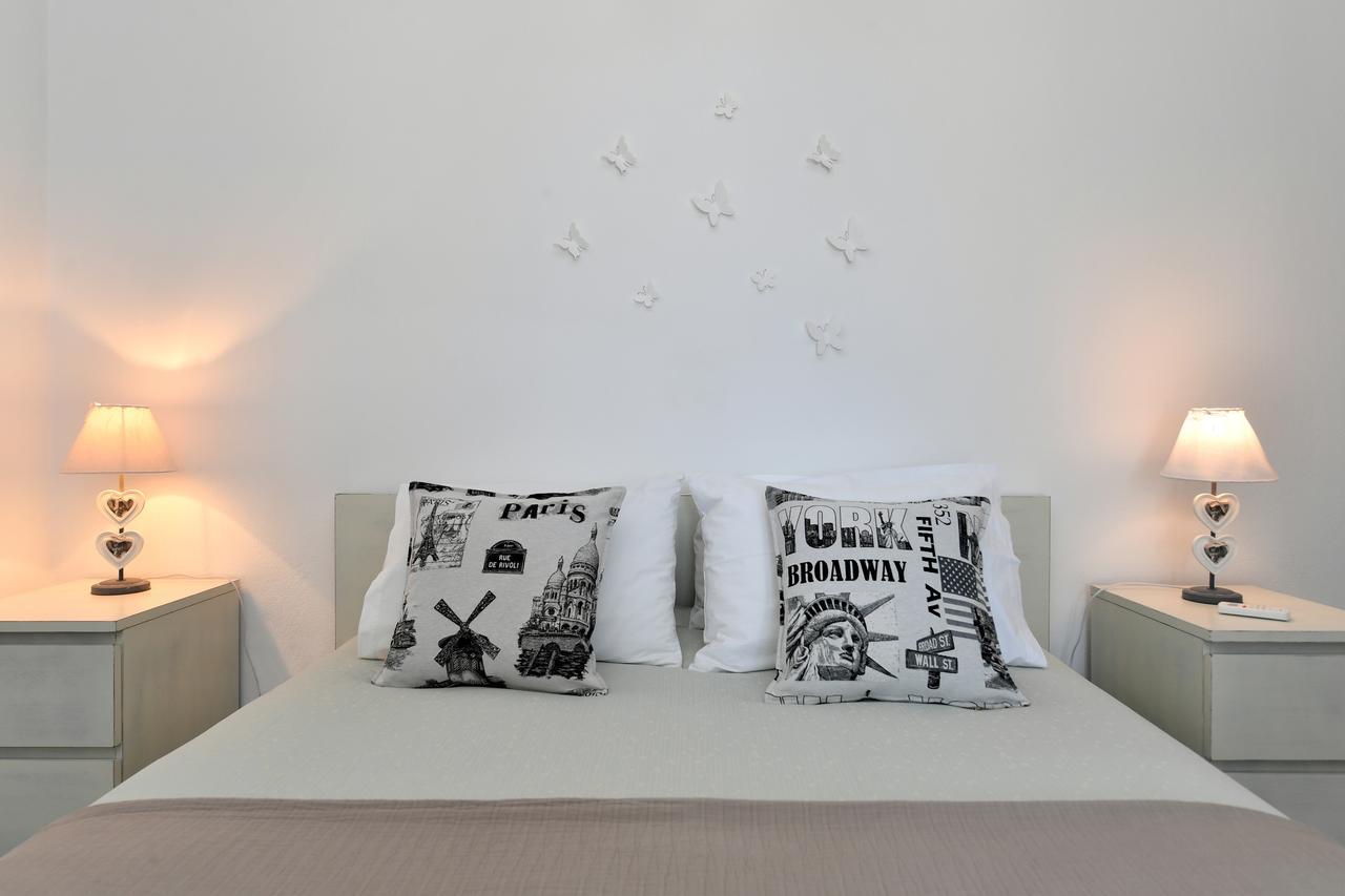Azzurro Bianco Suites Parikia  Exterior photo